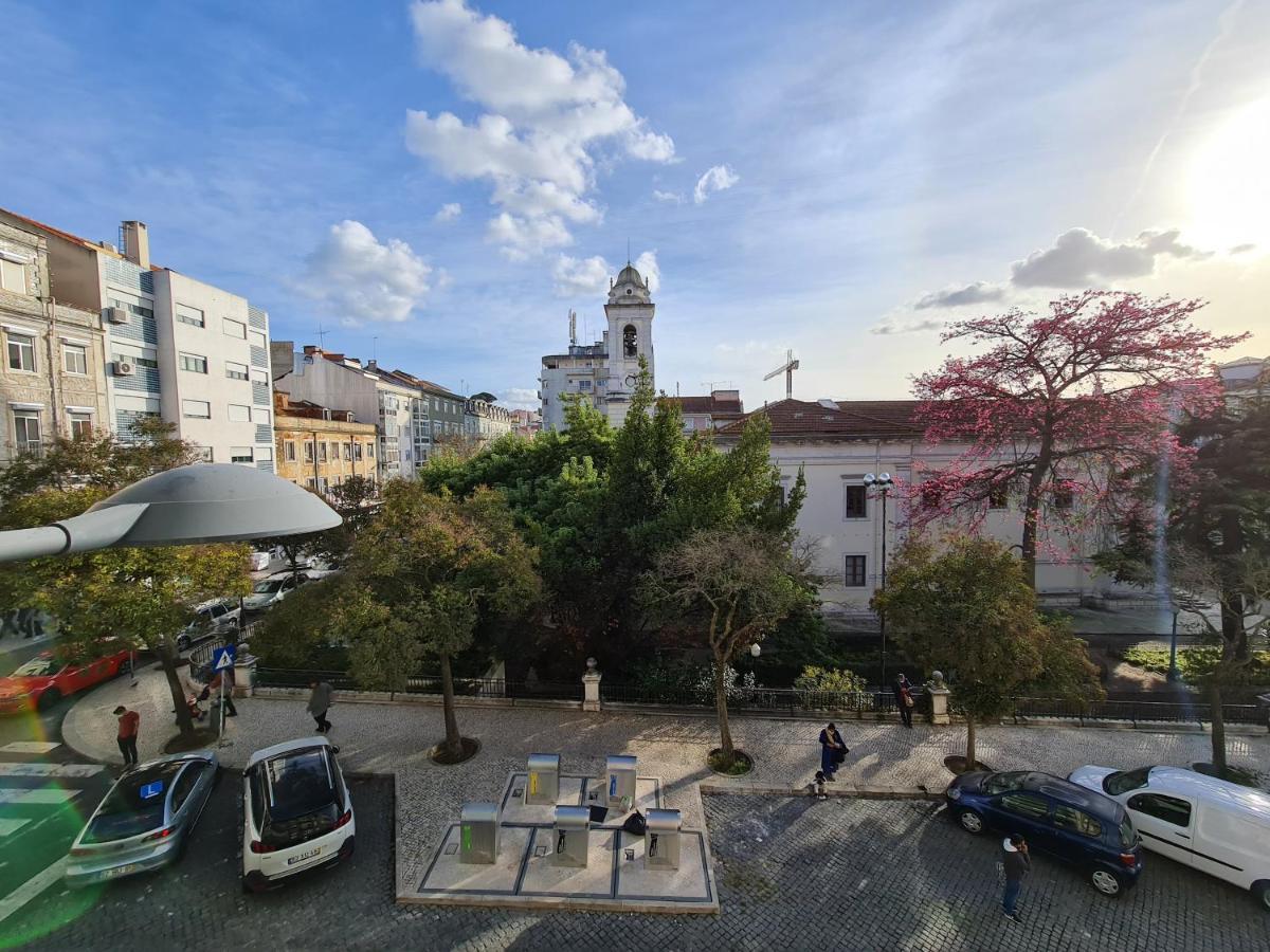 Bed & Breakfast Shangri-La Hostel Anjos 2*