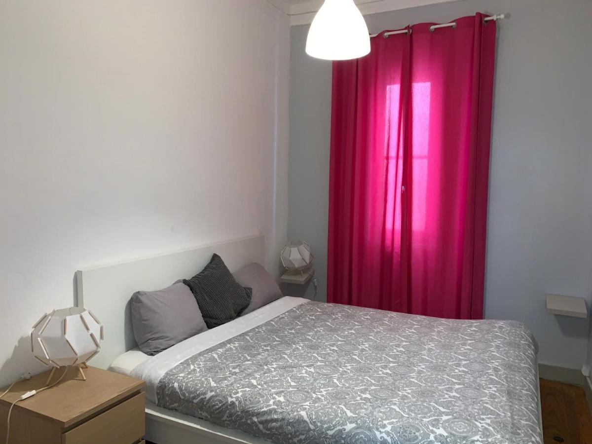Bed & Breakfast Shangri-La Hostel Anjos 2*