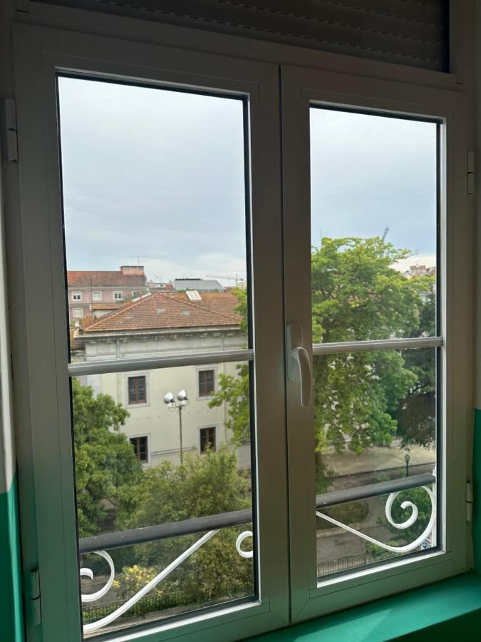 Couette-café Shangri-la Anjos 2*