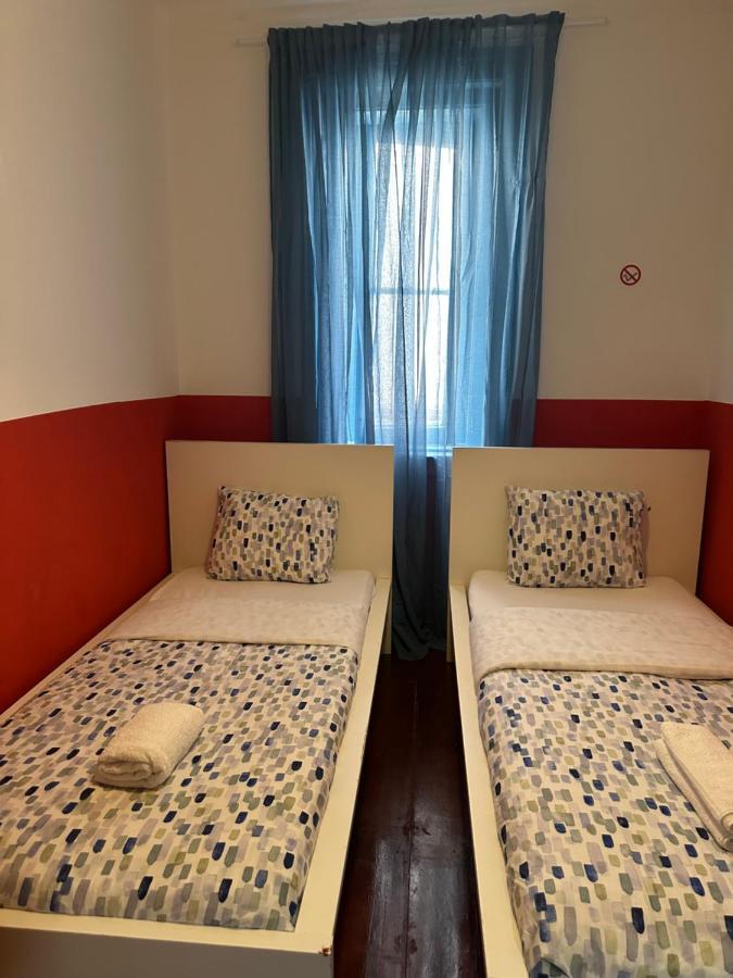 Shangri-La Hostel Anjos 2* Lisbon